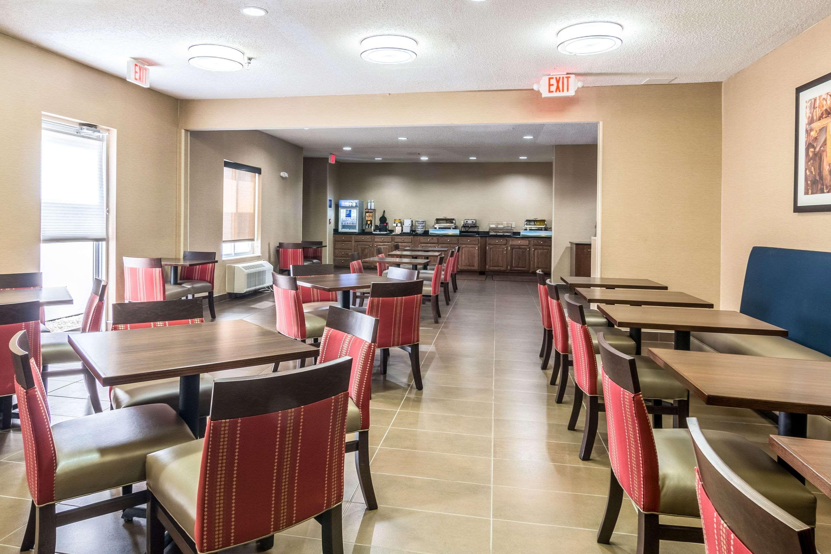 Comfort Inn & Suites - Ганнибал Экстерьер фото